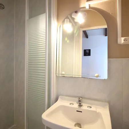 Апартаменты Mont-Dore : Appartement F3 50M², 2 Chambres, Des 475€/Sem - Fr-1-415-185 Ле-Мон-Дор